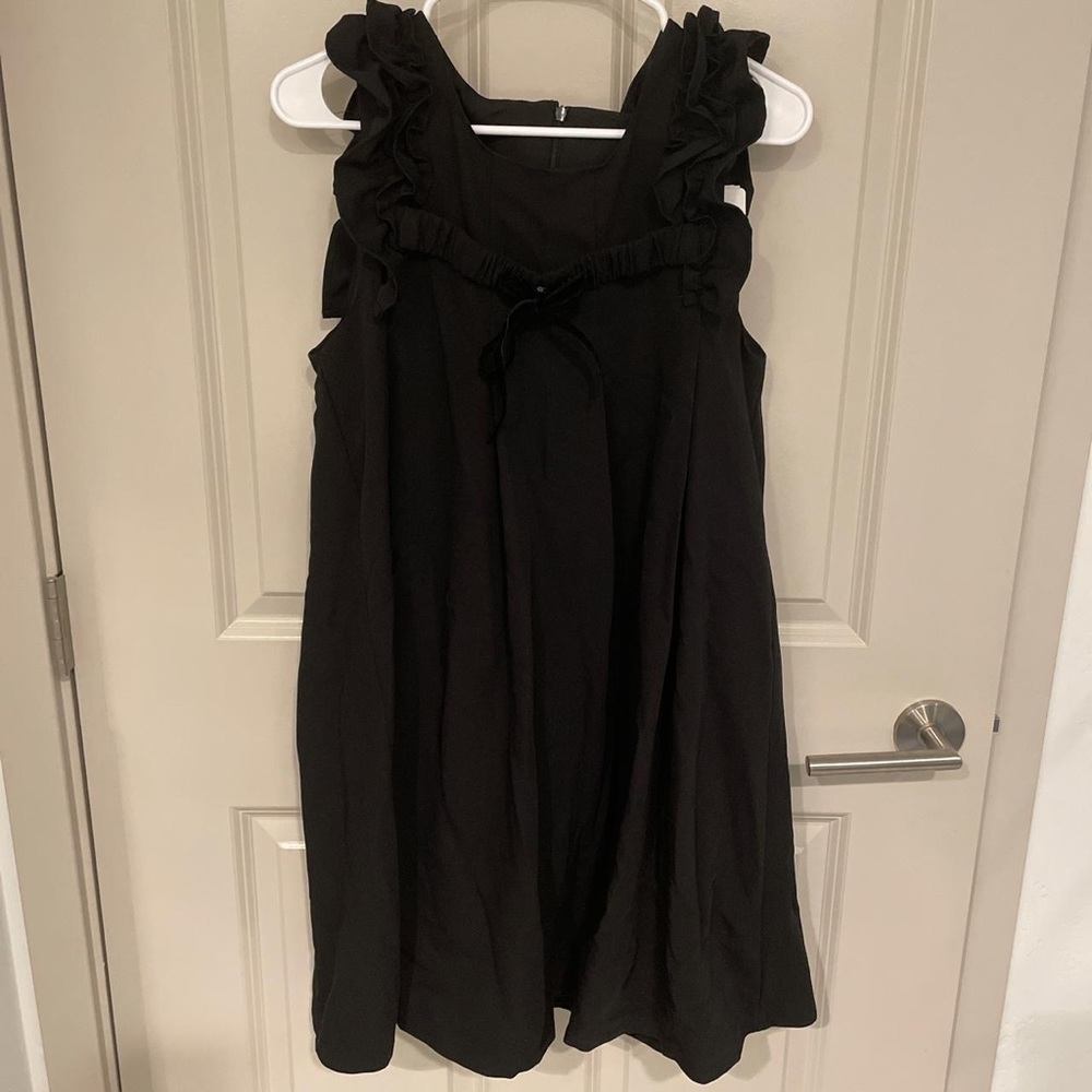 Ledin Ruffled Sleeveless Mini Dress With Bowknot